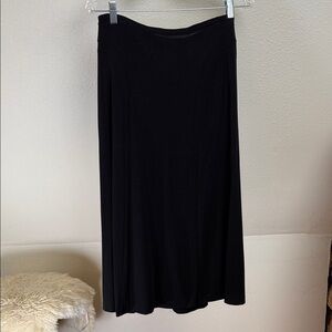 JONES NEW YORK Petite Black Gored A-Line Skirt. Size PM